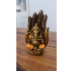 Statuette Ganesh dans main