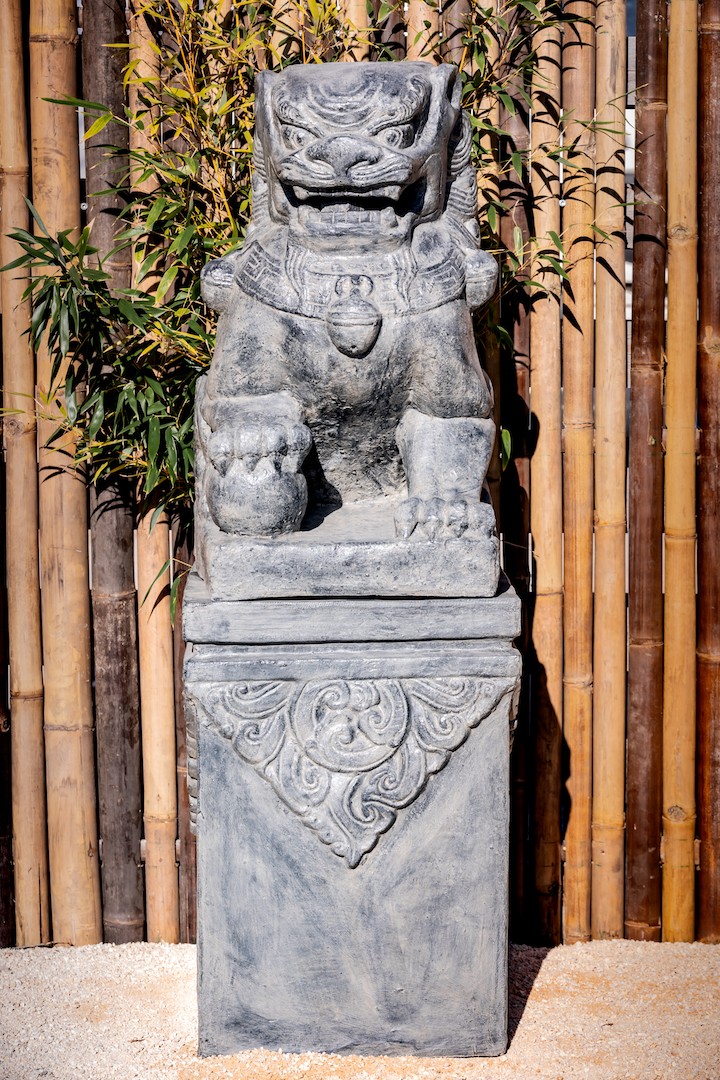 Chien Fù avec son socle