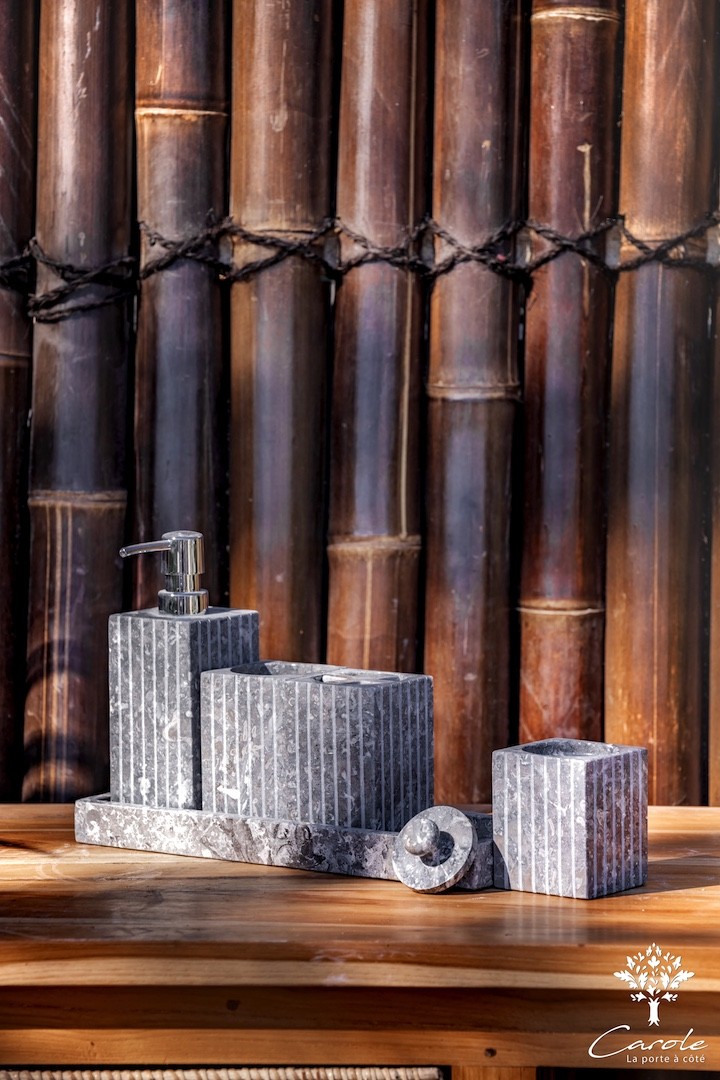 Ensemble de salle de bain carré en marbre gris