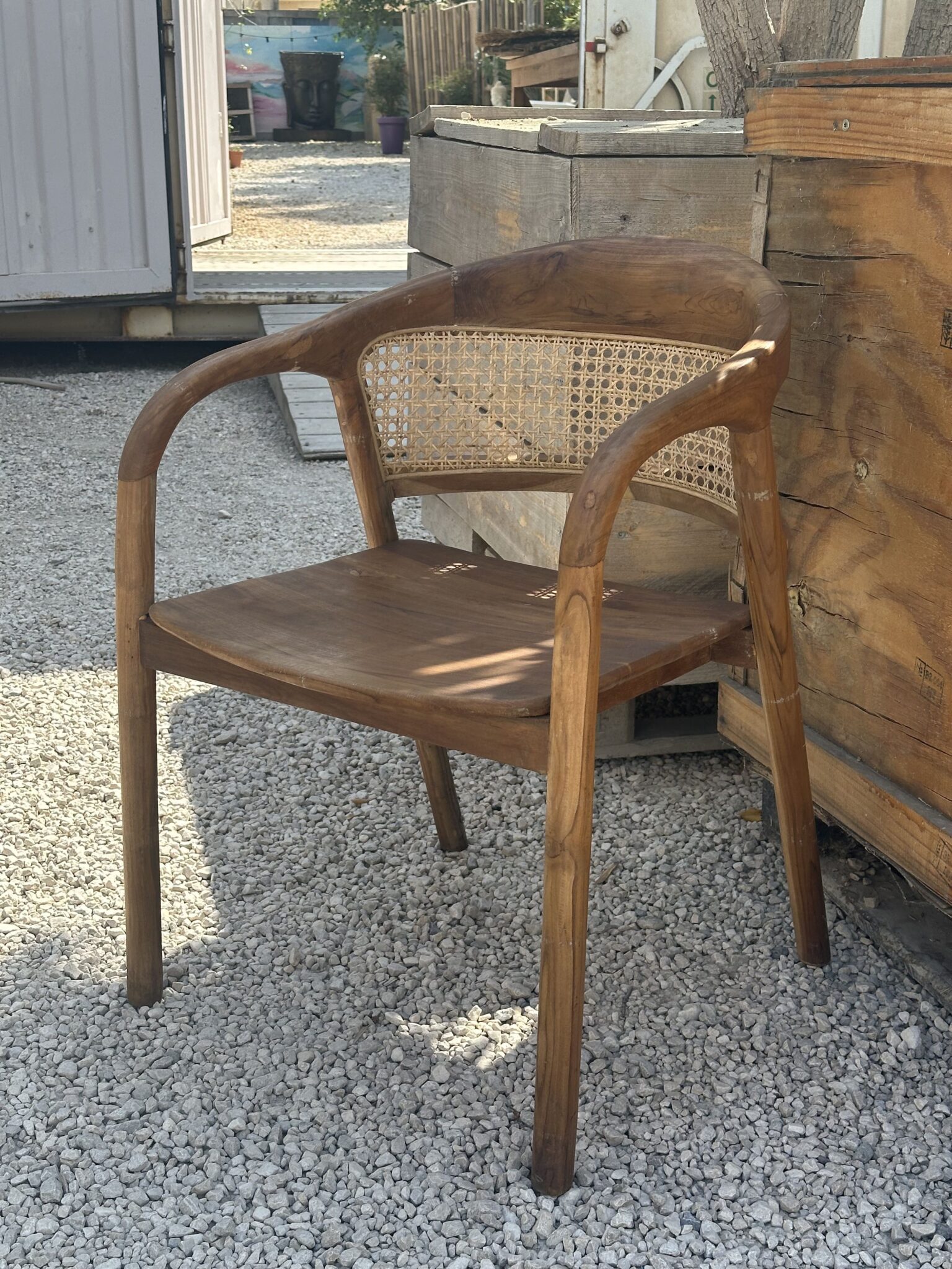 Chaise teck et cannage arrondie