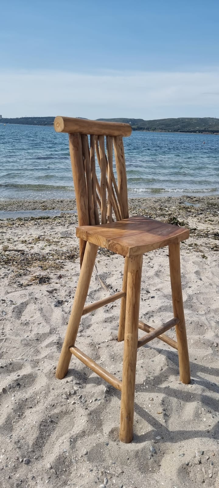 Chaise de bar en bois flotté
